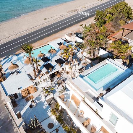 Playa Paraiso 利扎诺码头 外观 照片